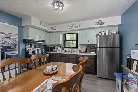 Kitchen - 11582 Nevada St, Weaubleau, MO 65774 photo 1 of 2