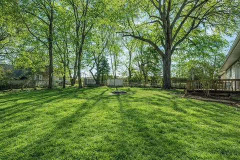 Exterior - 1146 S John Ave, Springfield, MO 65804 photo 6 of 9