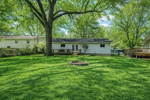 Exterior - 1146 S John Ave, Springfield, MO 65804 photo 5 of 9