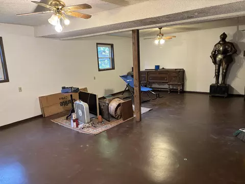 Other - 1011 W Crestview Ln, Republic, MO 65738 photo 3 of 8