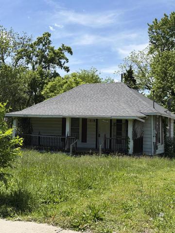 2159 N Taylor Ave, Springfield, MO 65803