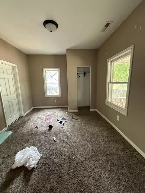 2127 N Boonville Ave, Springfield, MO 65803 photo 4
