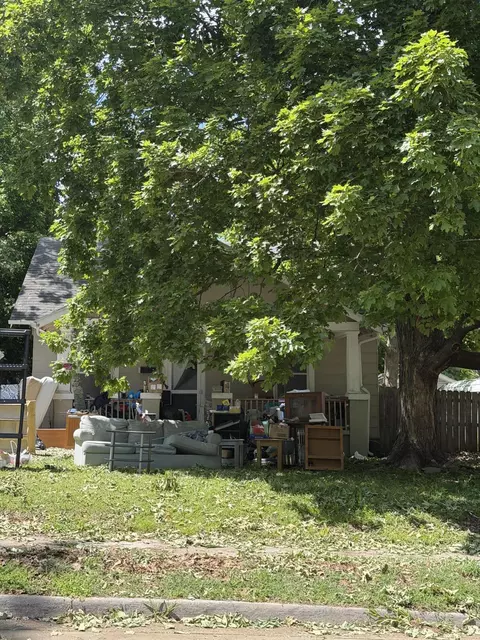 2127 N Boonville Ave, Springfield, MO 65803