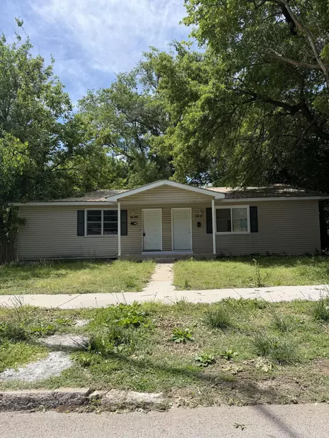1629 N Sherman Ave, Springfield, MO 65803