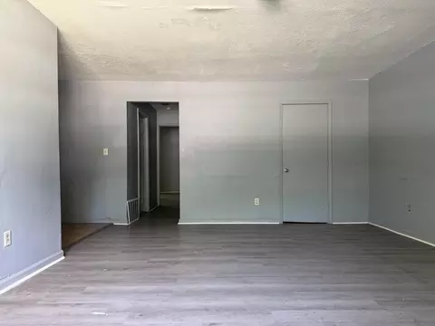 1629 N Sherman Ave, Springfield, MO 65803 photo 2