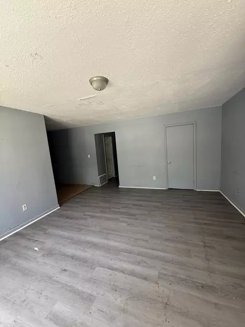 1629 N Sherman Ave, Springfield, MO 65803 photo 4