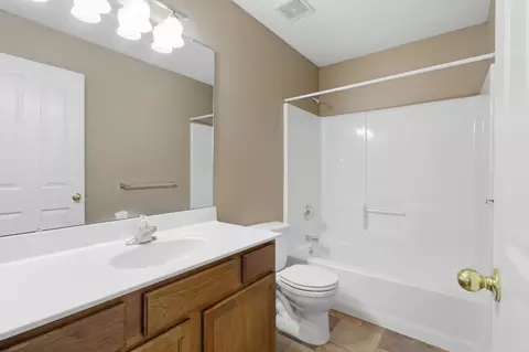 Bath - 111 Miller Way, Monett, MO 65708 photo 1 of 7
