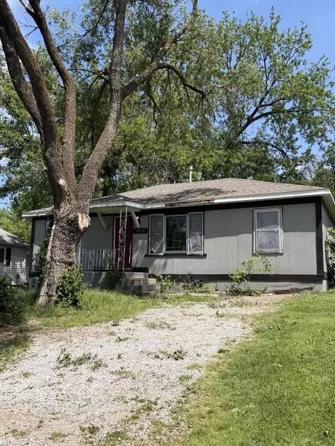 2310 N Lexington Ave, Springfield, MO 65803