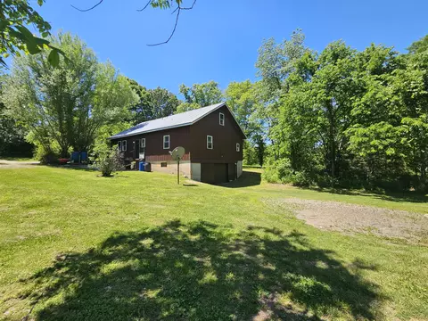 Exterior - 18305 E State Highway 14, Ava, MO 65608 photo 12 of 18