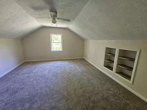 Bedroom - 18305 E State Highway 14, Ava, MO 65608 photo 4 of 5