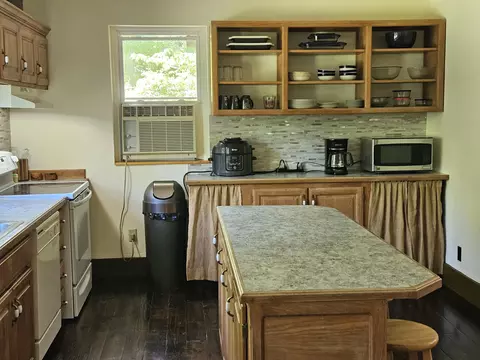 Kitchen - 18305 E State Highway 14, Ava, MO 65608 photo 1 of 7