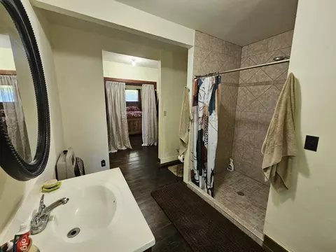 Bath - 18305 E State Highway 14, Ava, MO 65608 photo 3 of 4