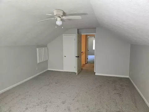 Bedroom - 18305 E State Highway 14, Ava, MO 65608 photo 3 of 5