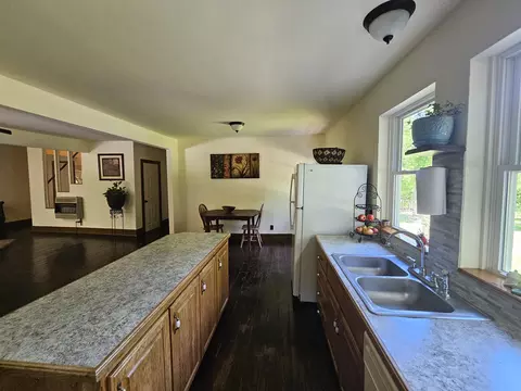 Kitchen - 18305 E State Highway 14, Ava, MO 65608 photo 2 of 7