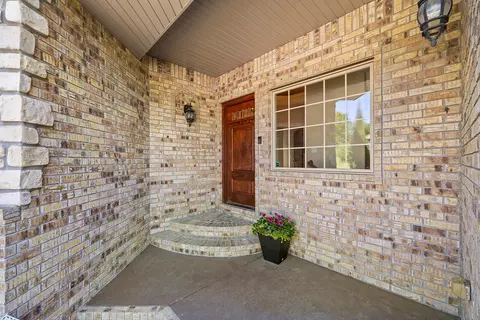 1218 W Holly St, Ozark, MO 65721 photo 4