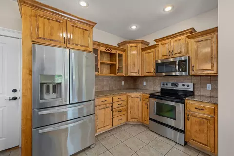1218 W Holly St, Ozark, MO 65721 photo 5