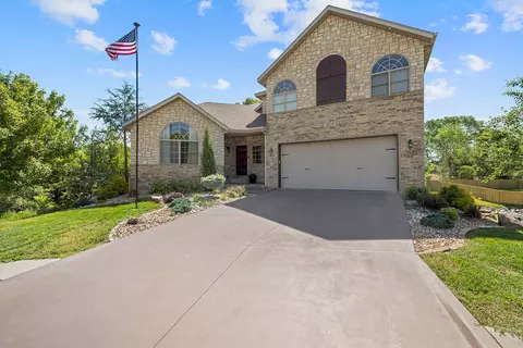1218 W Holly St, Ozark, MO 65721 photo 2