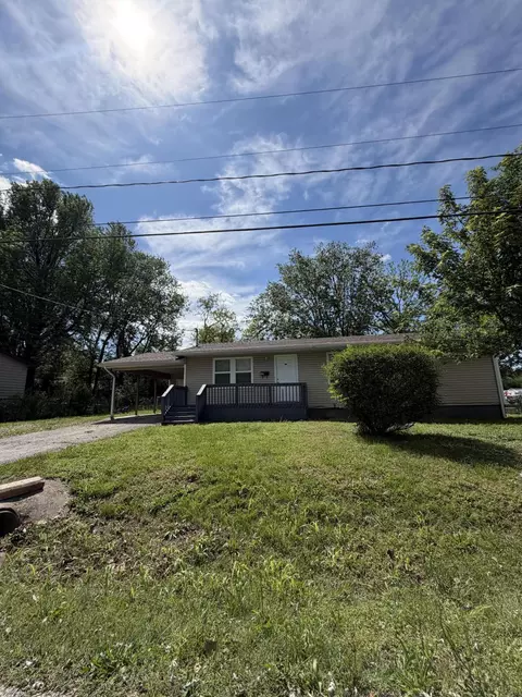 621 S Golden Ave, Springfield, MO 65802