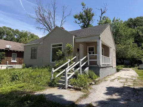 944 S New Ave, Springfield, MO 65806