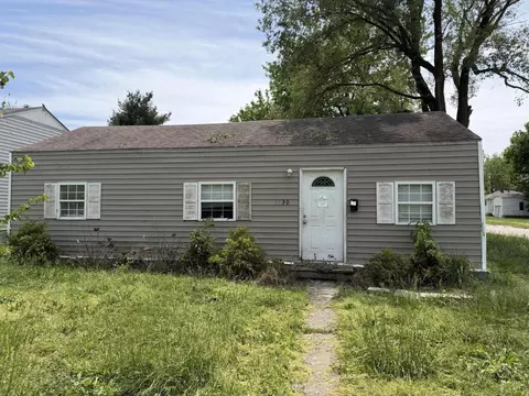 1330 W Thoman St, Springfield, MO 65803