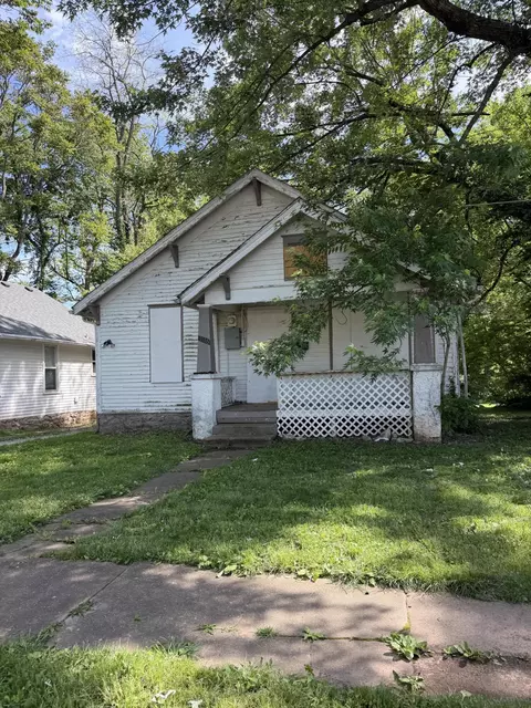 1116 W Madison St, Springfield, MO 65806 photo 2