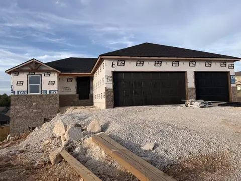 Exterior - 2607 W Summerset St, Ozark, MO 65721 photo 2 of 4