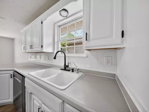 Kitchen - 210 S Duke Ave, Springfield, MO 65802 photo 4 of 4