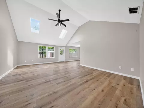 Living - 210 S Duke Ave, Springfield, MO 65802 photo 2 of 3