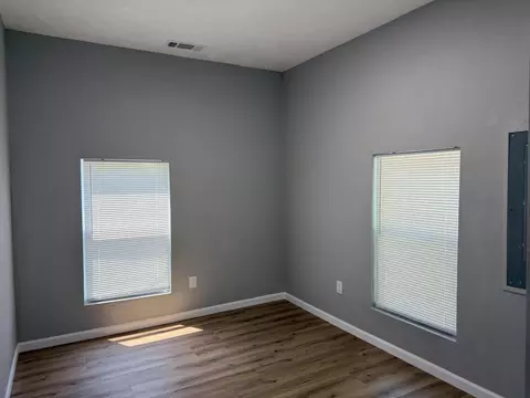 Bedroom - 1636 N Sherman Ave, Springfield, MO 65803 photo 2 of 3
