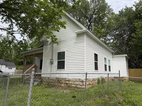 Exterior - 1636 N Sherman Ave, Springfield, MO 65803 photo 2 of 5