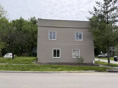 900 E Dale St, Springfield, MO 65803 photo 2