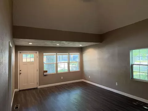Living - 2027 N Weller Ave, Springfield, MO 65803 photo 3 of 3