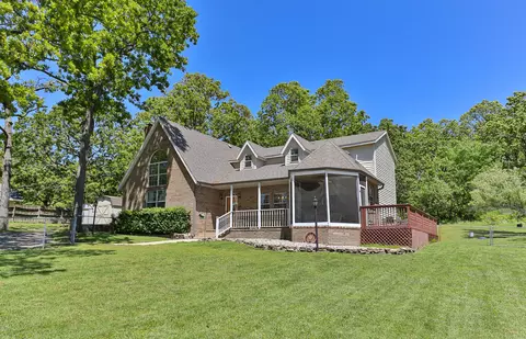 Exterior - 137 Hillside Loop, Marshfield, MO 65706 photo 5 of 13