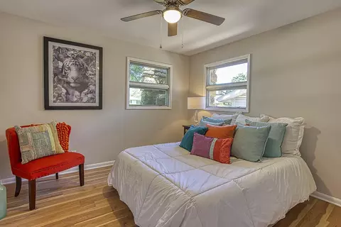 Bedroom - 2126 E Crestview St, Springfield, MO 65804 photo 1 of 8