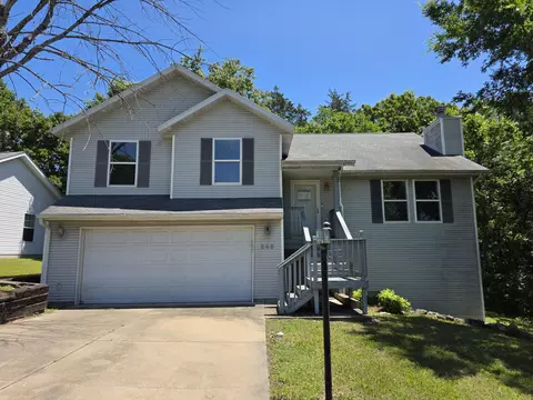 245 Pickett Rdg, Kirbyville, MO 65679