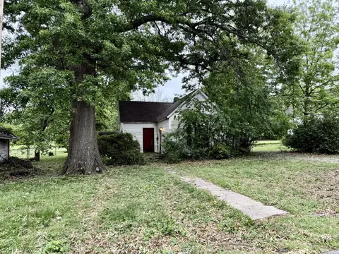 208 E Brooks St, Republic, MO 65738