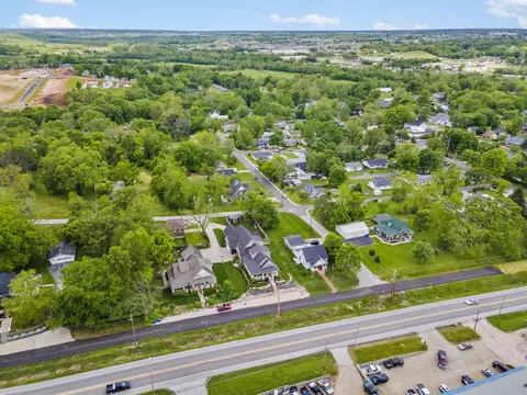 View/Area - 403 S 3rd St, Ozark, MO 65721 photo 2 of 3
