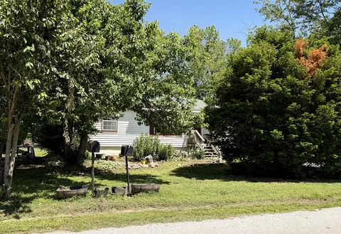 3235 W Calhoun St, Springfield, MO 65802 photo 2