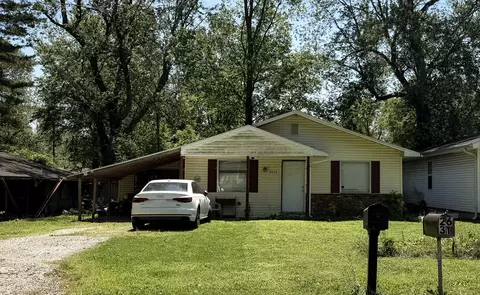 2634 W Madison St, Springfield, MO 65802