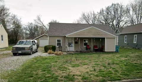 1711 W Thoman St, Springfield, MO 65803