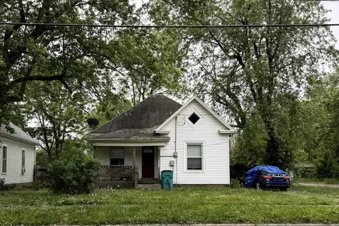 1734 W Atlantic St, Springfield, MO 65803