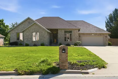 3510 S Forestdale St, Springfield, MO 65809
