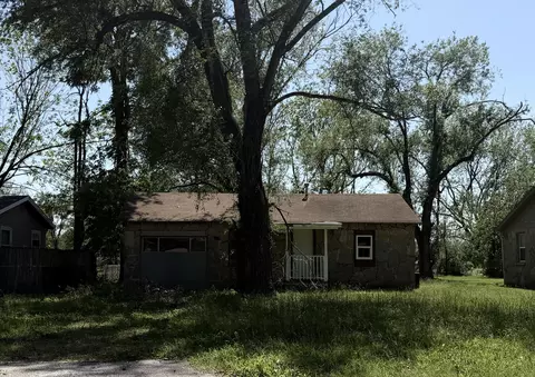 2730 W Chestnut St, Springfield, MO 65802