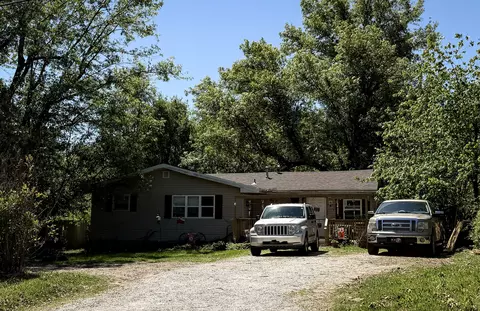 2750 W Nichols St, Springfield, MO 65803 photo 2