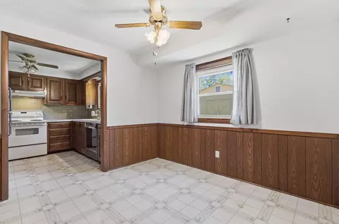 Dining - 818 E Woodland St, Springfield, MO 65807 photo 1 of 1