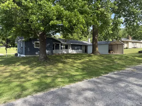 Exterior - 105 Walker Ct, Exeter, MO 65647 photo 3 of 11