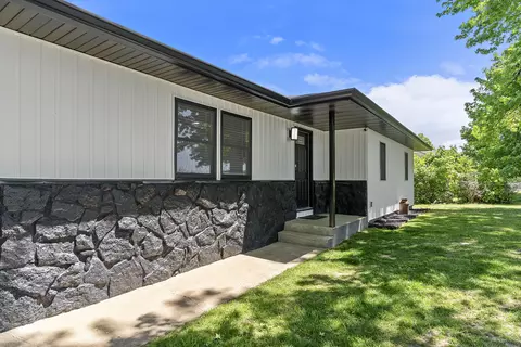 1209 E Mccracken Rd, Ozark, MO 65721 photo 5