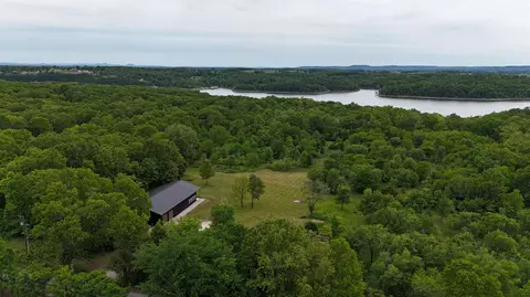 24611 Falling Black Hawk Trl, Shell Knob, MO 65747
