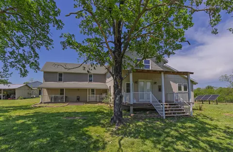 41 Wayside Trl, Elkland, MO 65644