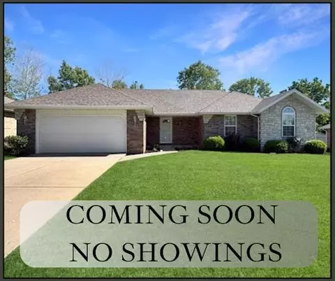 3462 W Vincent Dr, Springfield, MO 65810